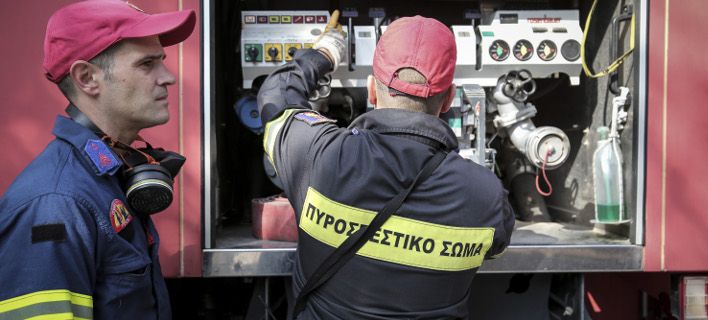 nekroi ilikomenoi fotia