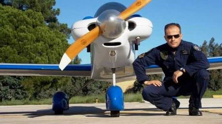 aeroplano mesologi