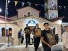 Το Νεοχωράκι τίμησε τους Προστάτες Αγίους του – Με κατάνυξη η λιτάνευση των Ιερών Εικόνων